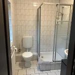Helle Fuer 8 Personen Mit 4 Schlafzimmern Appartement *