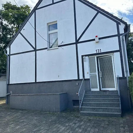 Helle Fuer 8 Personen Mit 4 Schlafzimmern