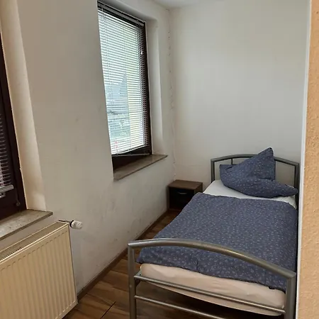 Helle Fuer 8 Personen Mit 4 Schlafzimmern