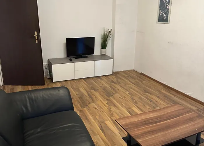 Helle Fuer 8 Personen Mit 4 Schlafzimmern 公寓 埃森