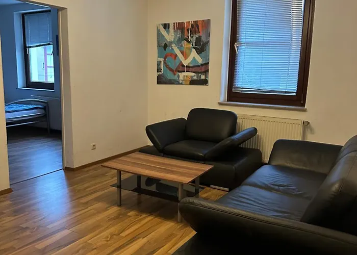 Helle Fuer 8 Personen Mit 4 Schlafzimmern 公寓 *